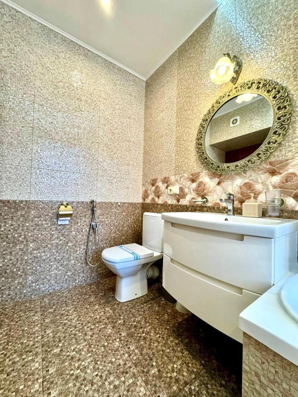 Apartpoltava Вишукані Просторі Апартаменти, Аграрний Університет, Звітна Документація Dış mekan fotoğraf