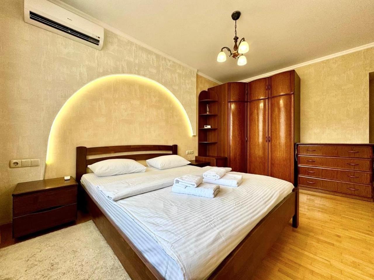 Apartpoltava Вишукані Просторі Апартаменти, Аграрний Університет, Звітна Документація Dış mekan fotoğraf